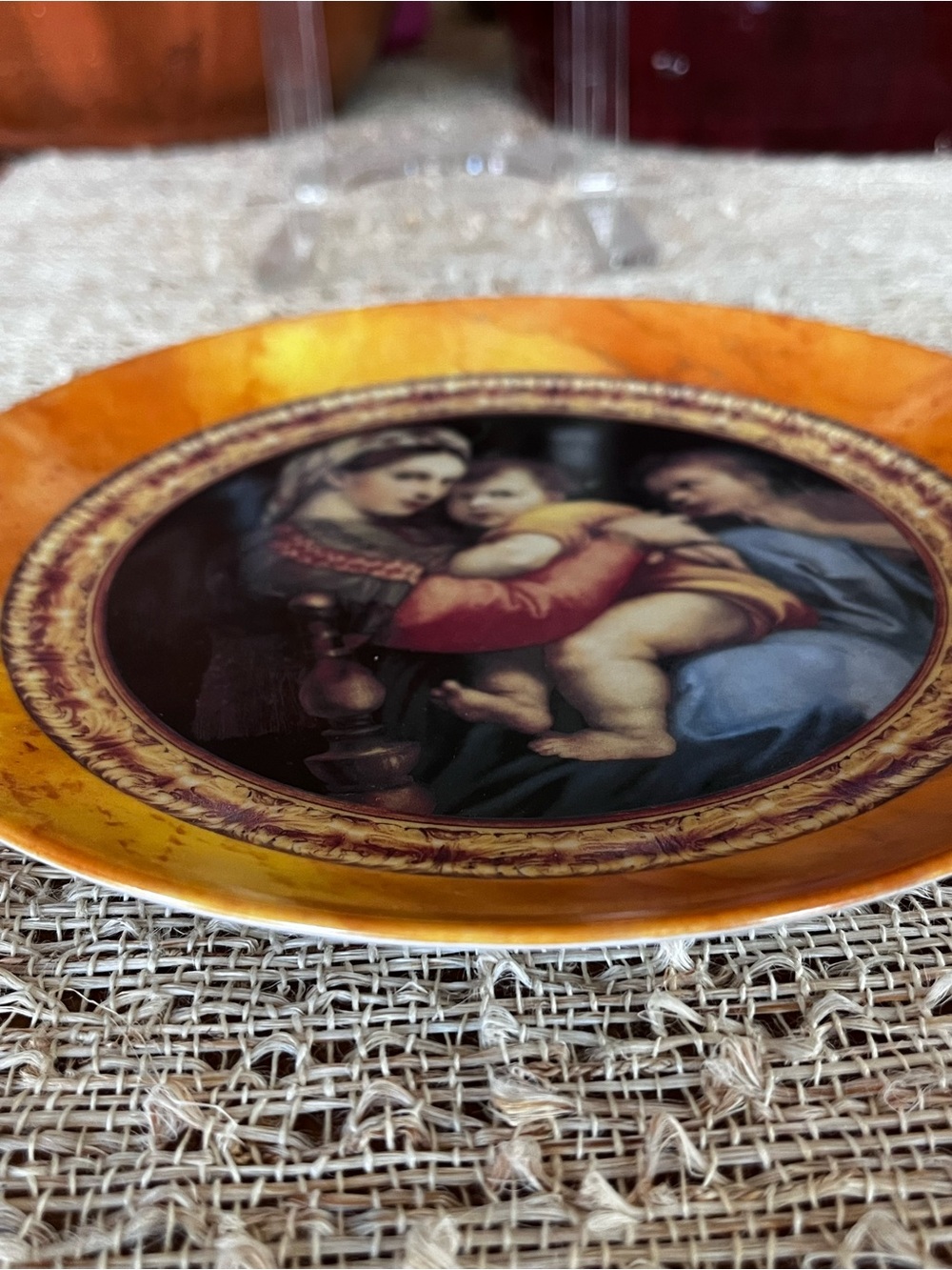 Repro “Madonna Della Seggiola” by Raphael Renaissance Art Plate Handpainted 7.5” - Picture 8 of 10
